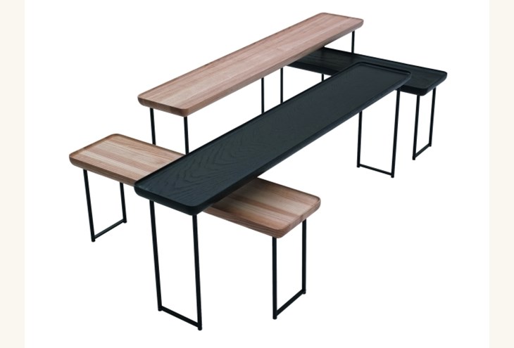 3. Oρθογώνια χαμηλά τραπέζια «Torei» της Cassina, από μαύρο μέταλλο και μασίφ ξύλο, ΓΙΑΝΝΗΣ ΔΕΛΟΥΔΗΣ, 210 8061759.